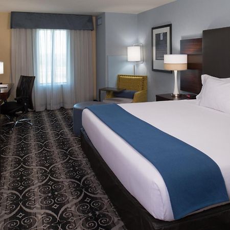 Holiday Inn Express & Suites Kansas City Airport By Ihg Εξωτερικό φωτογραφία