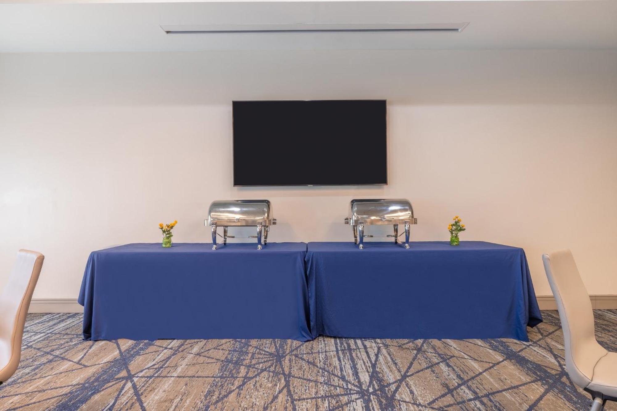 Holiday Inn Express & Suites Kansas City Airport By Ihg Εξωτερικό φωτογραφία