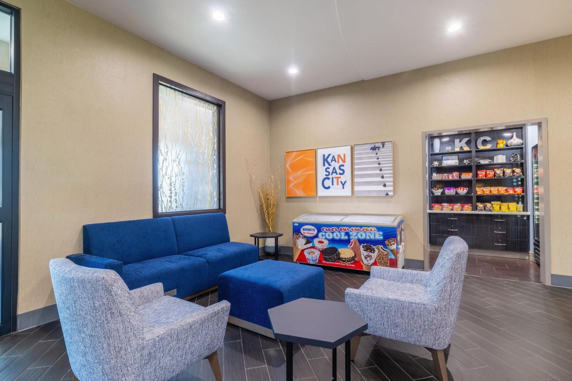Holiday Inn Express & Suites Kansas City Airport By Ihg Εξωτερικό φωτογραφία